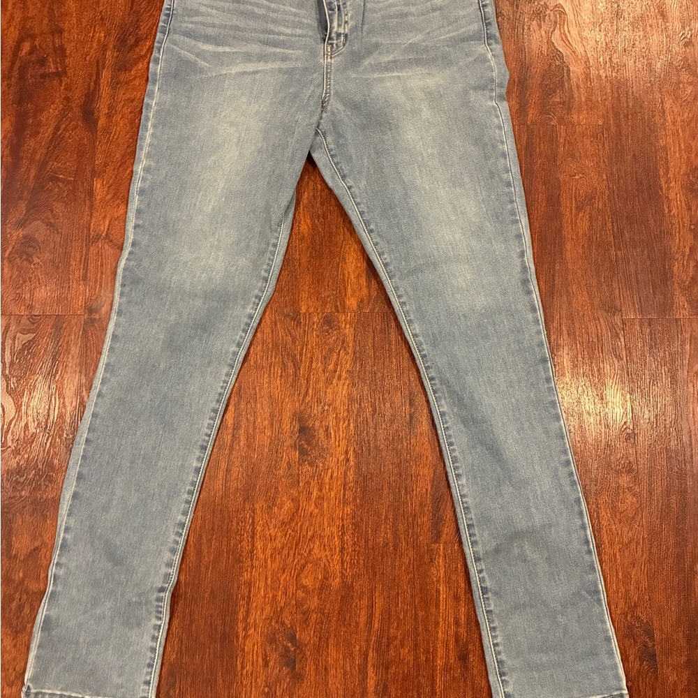 Stylish Light Blue Women's Skinny Jeans